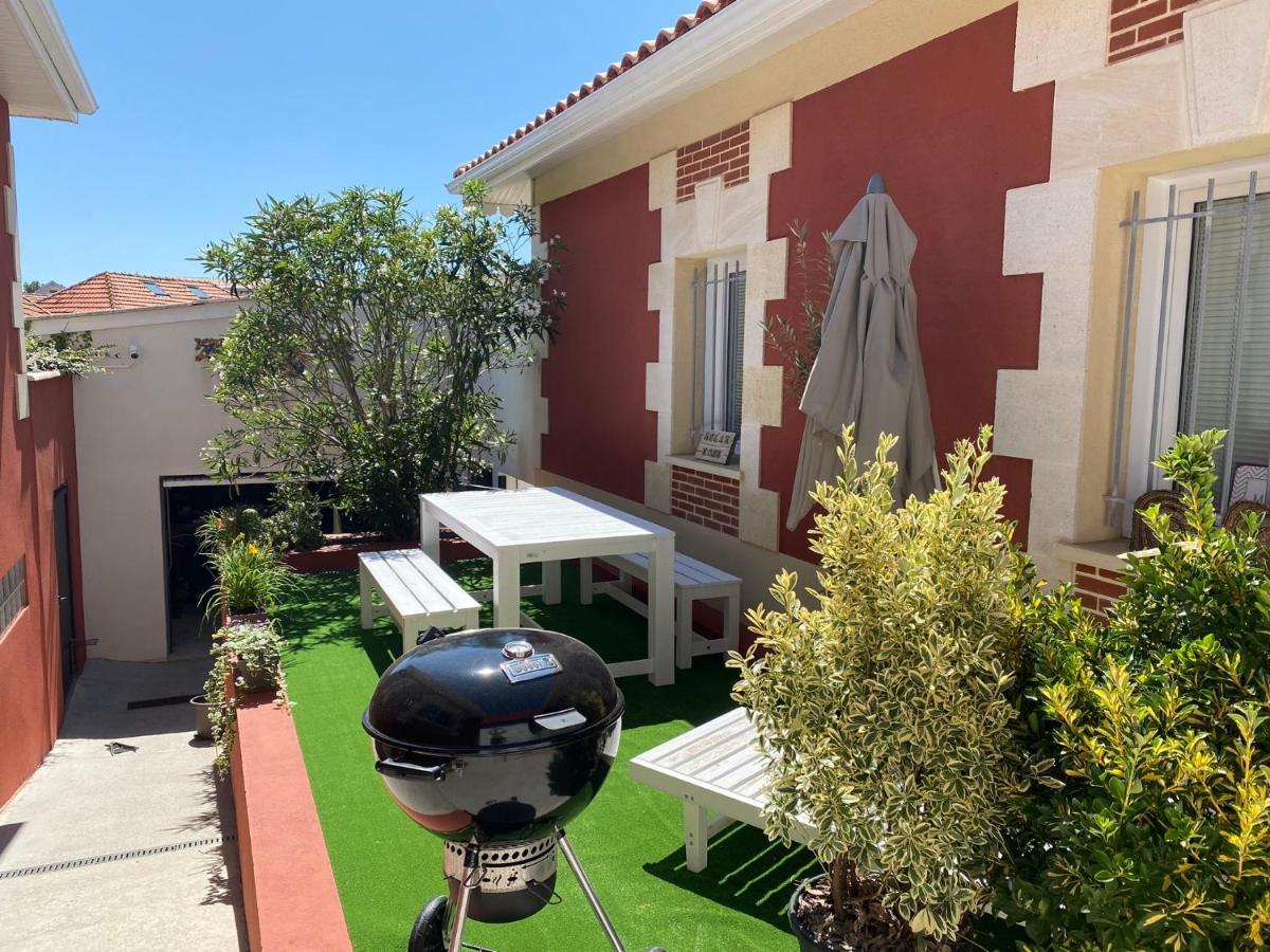 La Coloc Bed & Breakfast Лаканау Екстериор снимка